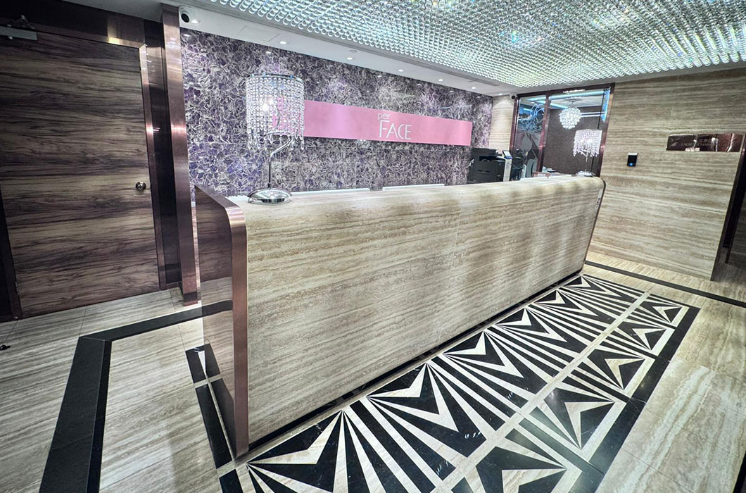 ESSENTIAL 格蘭中心